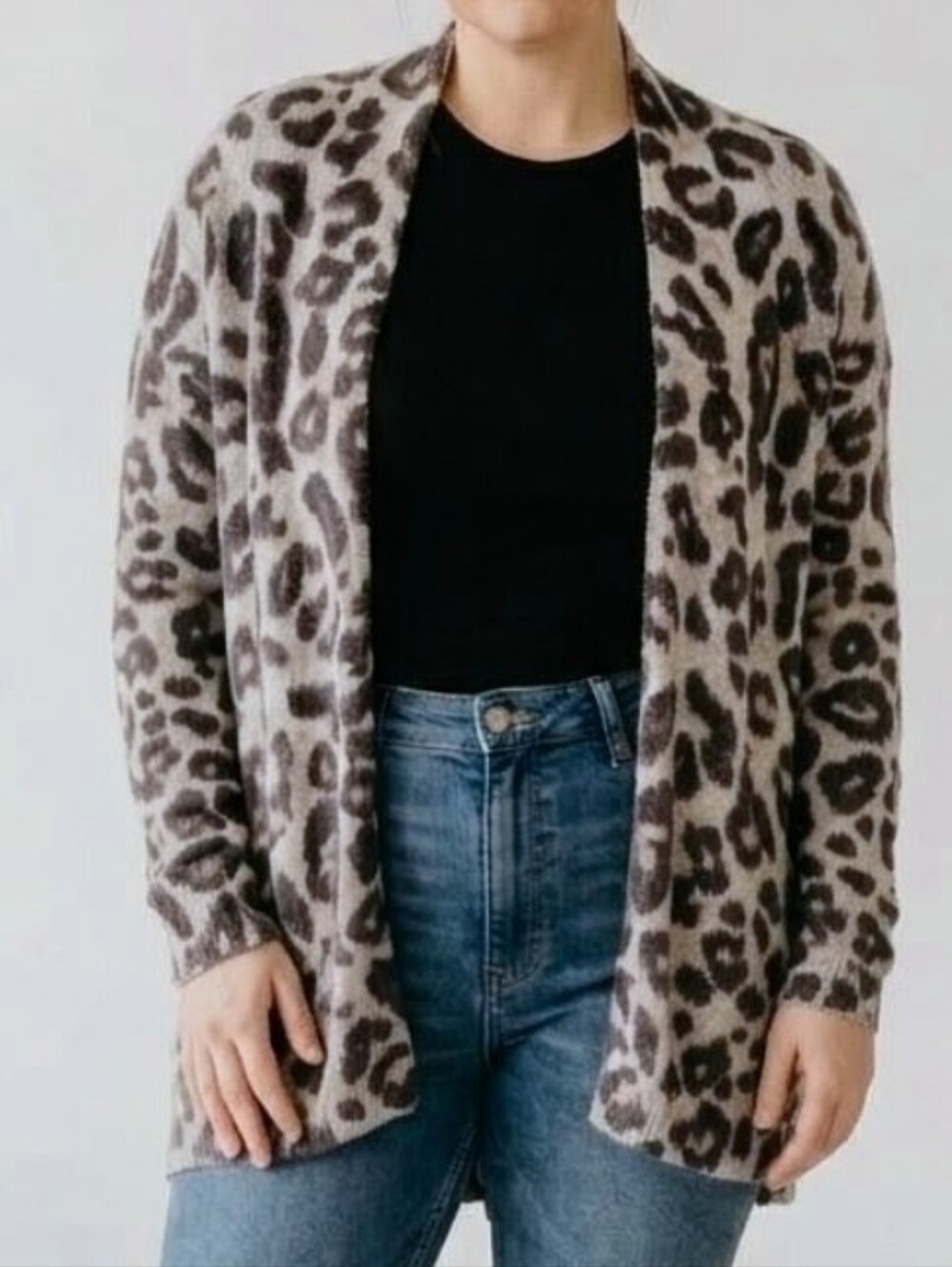 Leopard Print H&M Cardigan Sweater Size M